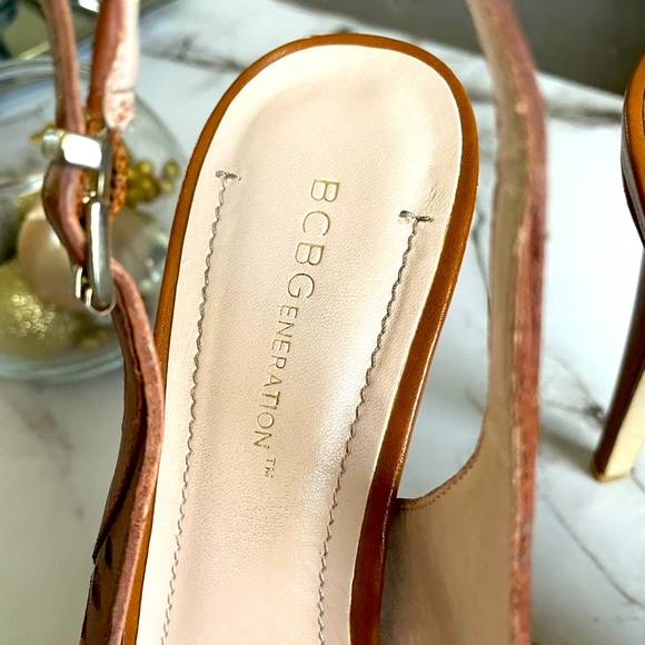 BCBGeneration Leather Duncan Saddle Vachetta Heels - Picture 5 of 10